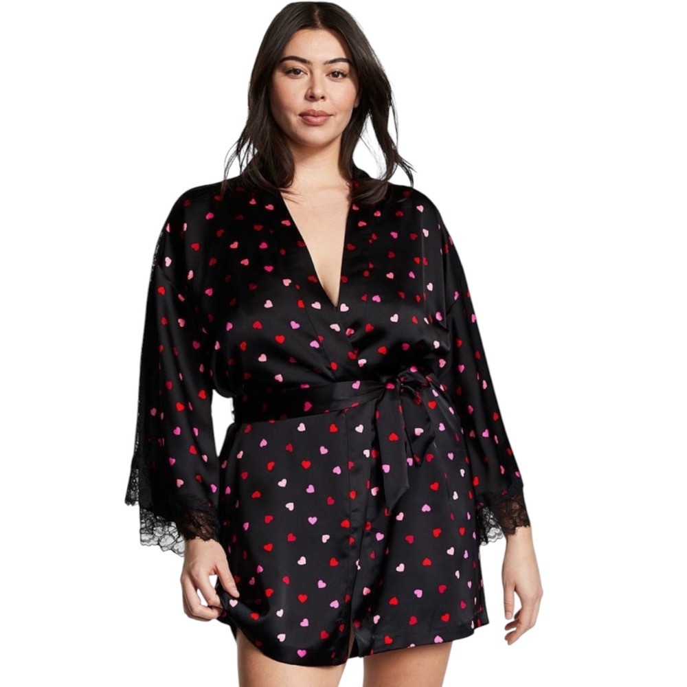 Victorias Secret Satin Heart Print Lace Trim Short Black Romantic Robe Size XS/S